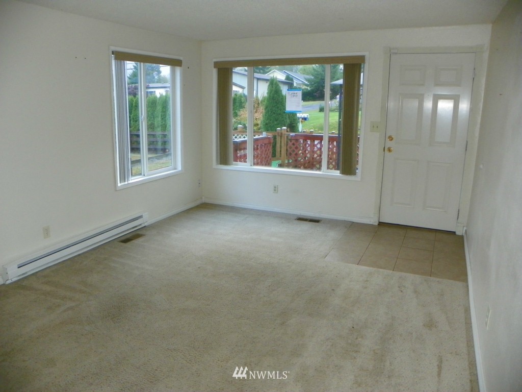 623 Olson Road Longview, WA 98632 - Photo 3 of 15 Gallery Image 3