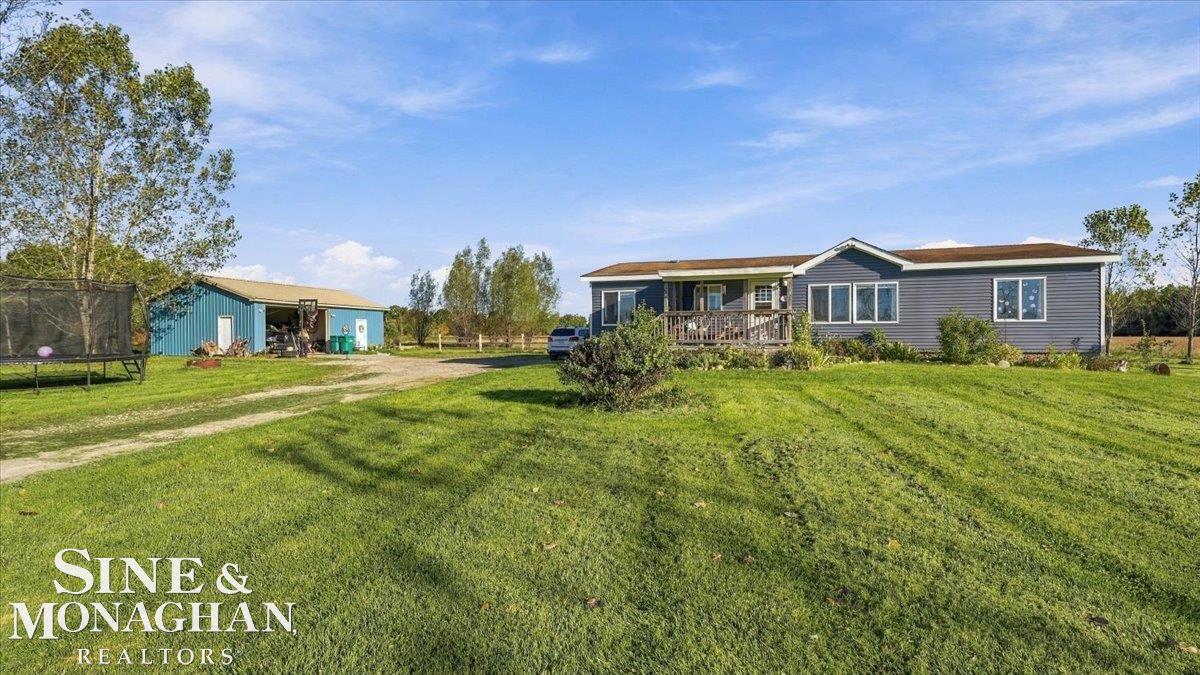 7570 Imlay City Road Avoca, MI 48006 - Photo 28 of 38 Gallery Image 28