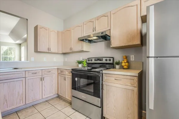 $2,550 | 3570 Four Oaks Boulevard, Tallahassee, FL 32311