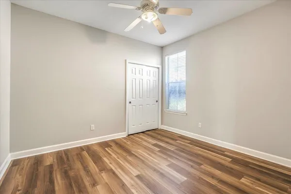 $2,550 | 3570 Four Oaks Boulevard, Tallahassee, FL 32311