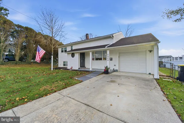 $395,000 | 2604 Faulkland Road, Wilmington, DE 19808