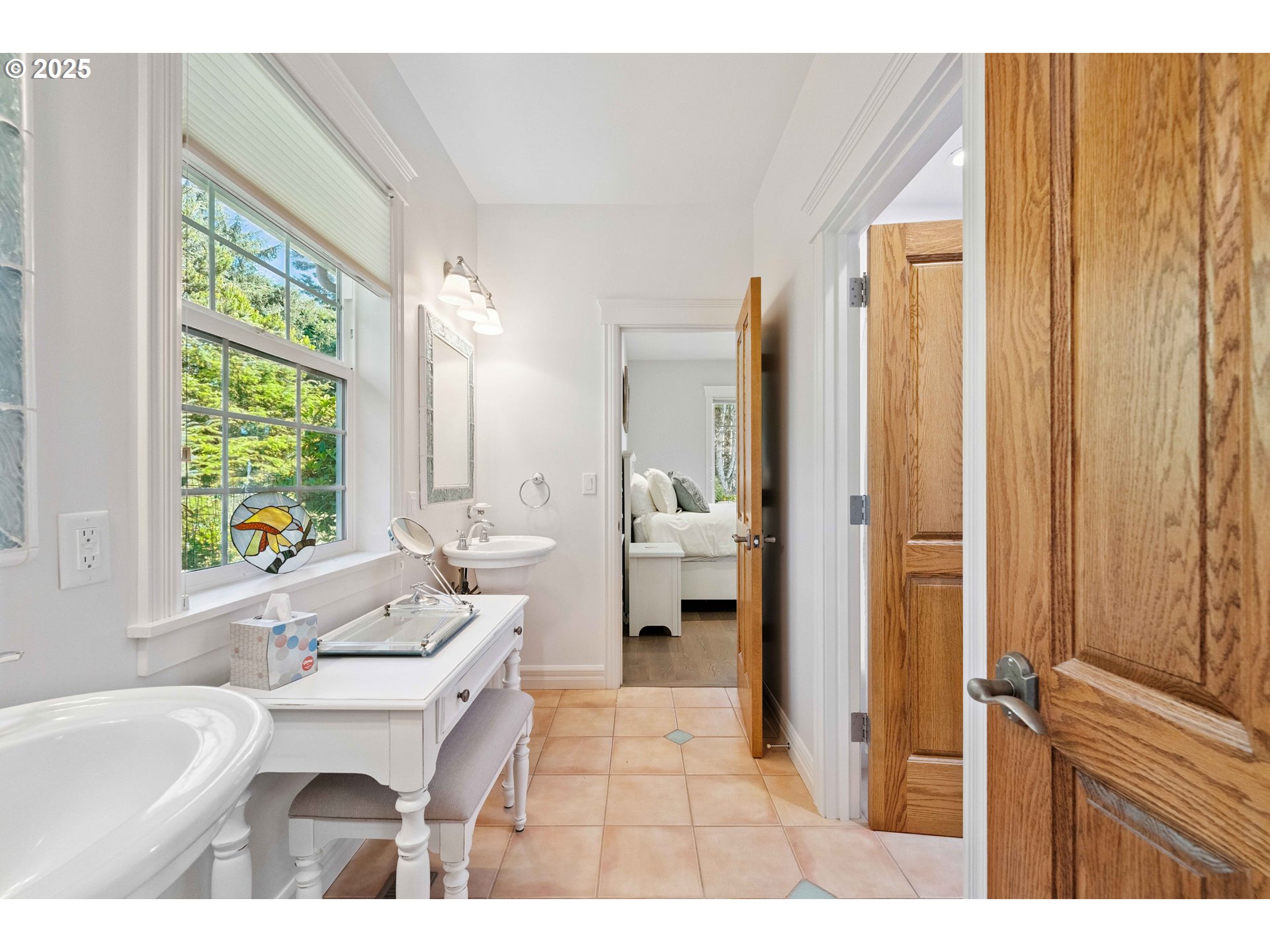 88248 Tokyo Lane Bandon, OR 97411 - Photo 20 of 48