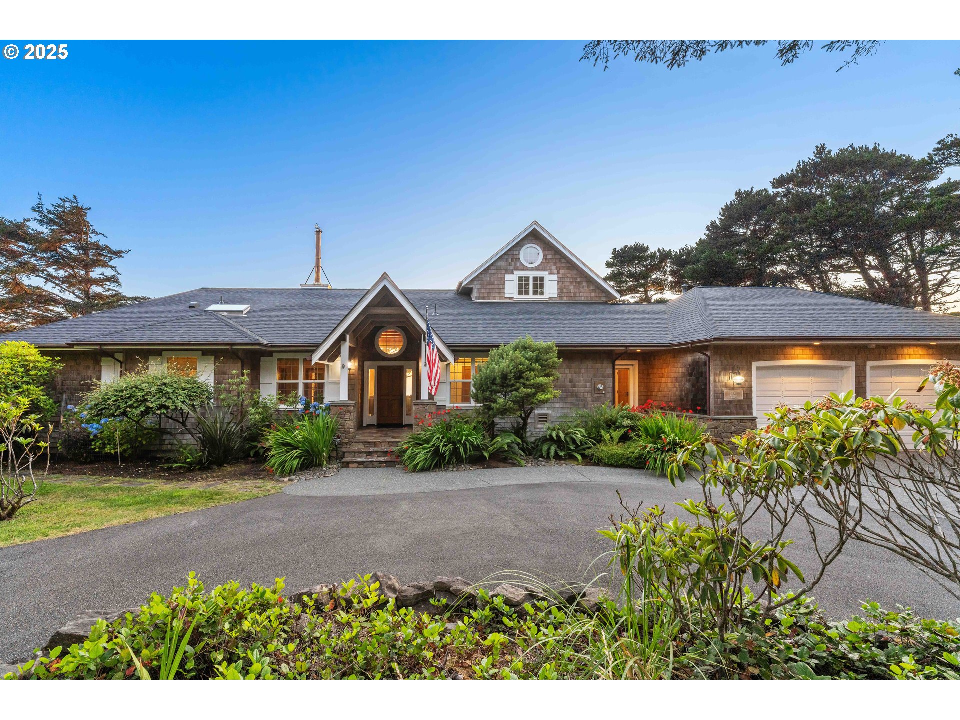 88248 Tokyo Lane Bandon, OR 97411 - Photo 2 of 48