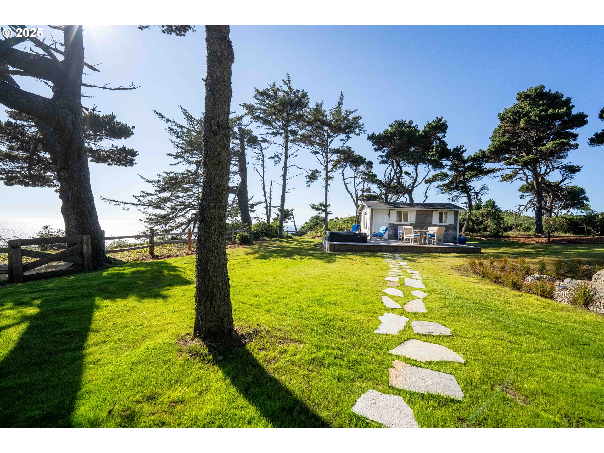 88248 Tokyo Lane Bandon, OR 97411 - Photo 35 of 48