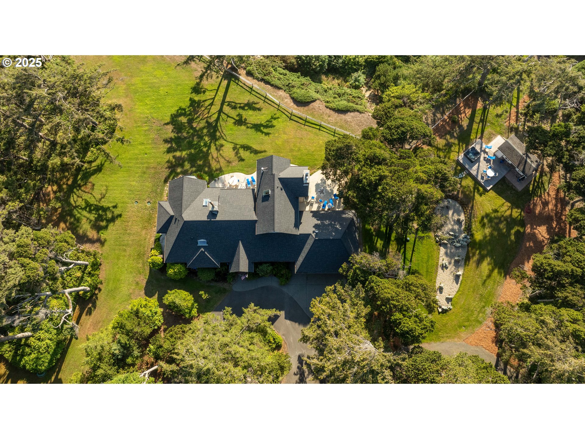 88248 Tokyo Lane Bandon, OR 97411 - Photo 46 of 48