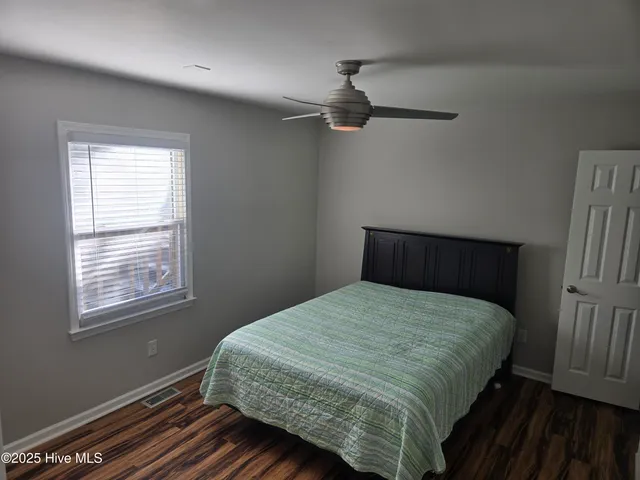 $3,700 | 5901 McLean Street, Emerald Isle, NC 28594