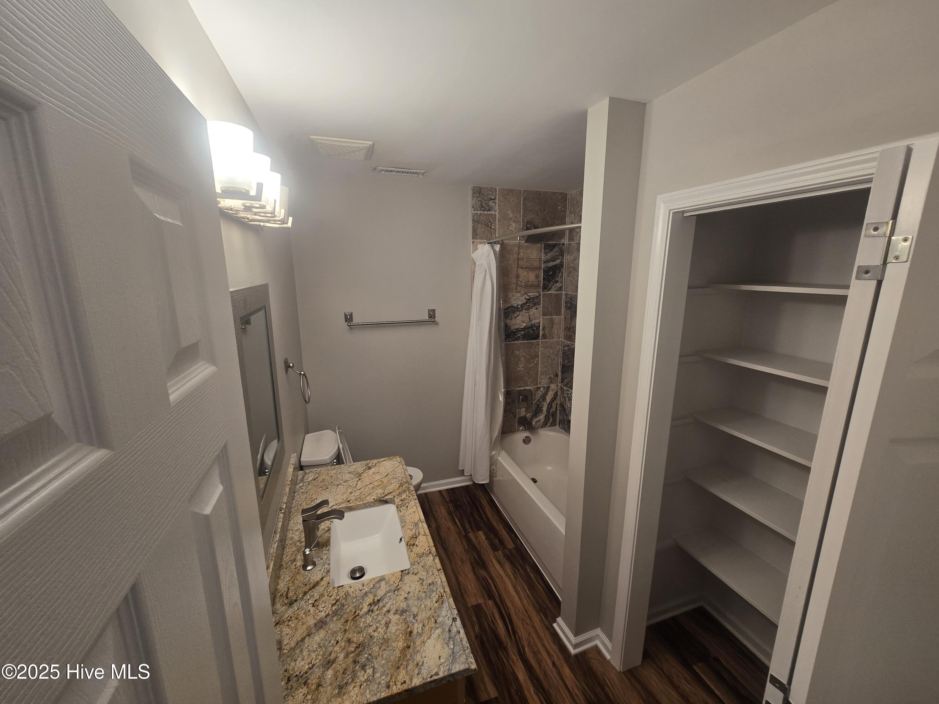 5901 McLean Street Emerald Isle, NC 28594 - Photo 10 of 15 20251118_131532