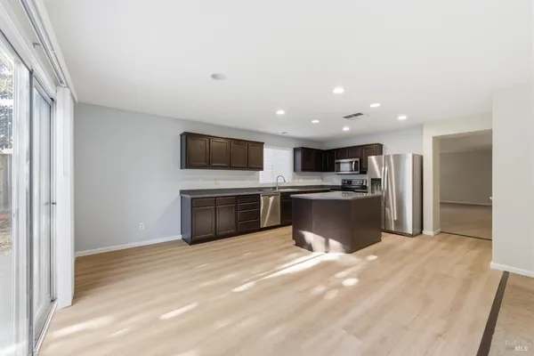 $799,999 | 4595 Avondale Circle, Fairfield, CA 94533