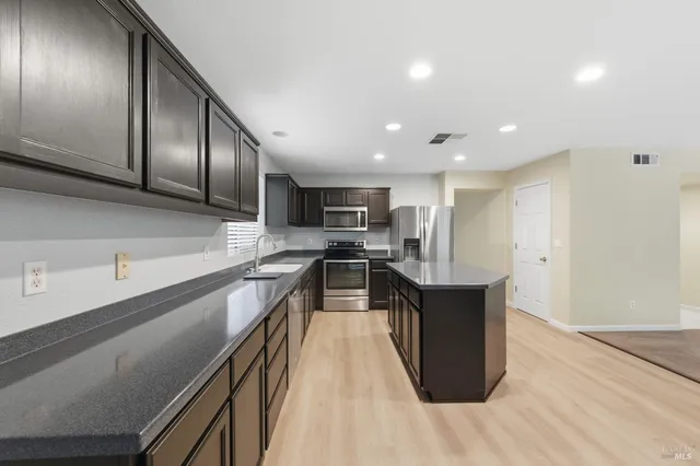 $824,999 | 4595 Avondale Circle, Fairfield, CA 94533