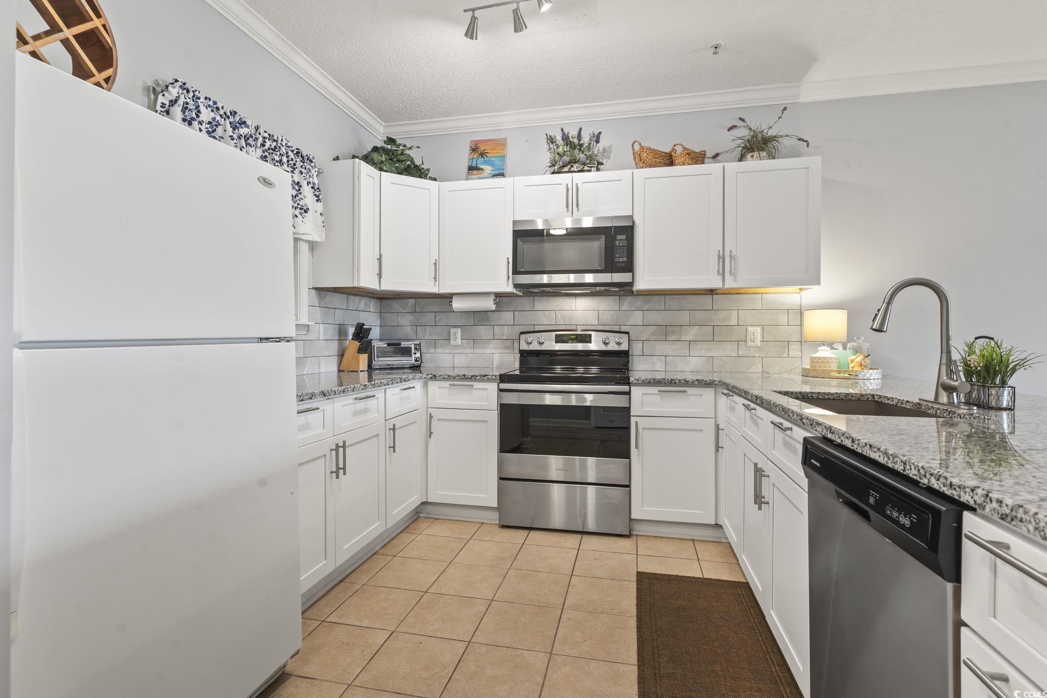 304 Kiskadee Loop, Unit B Conway, SC 29526 - Photo 5 of 23