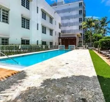 $2,900 | 435 21st Street, Unit 308, Miami Beach, FL 33139