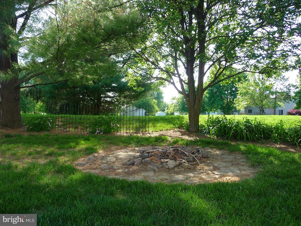 486 Crosswinds Drive Lititz, PA 17543 - Photo 26 of 27 Gallery Image 26