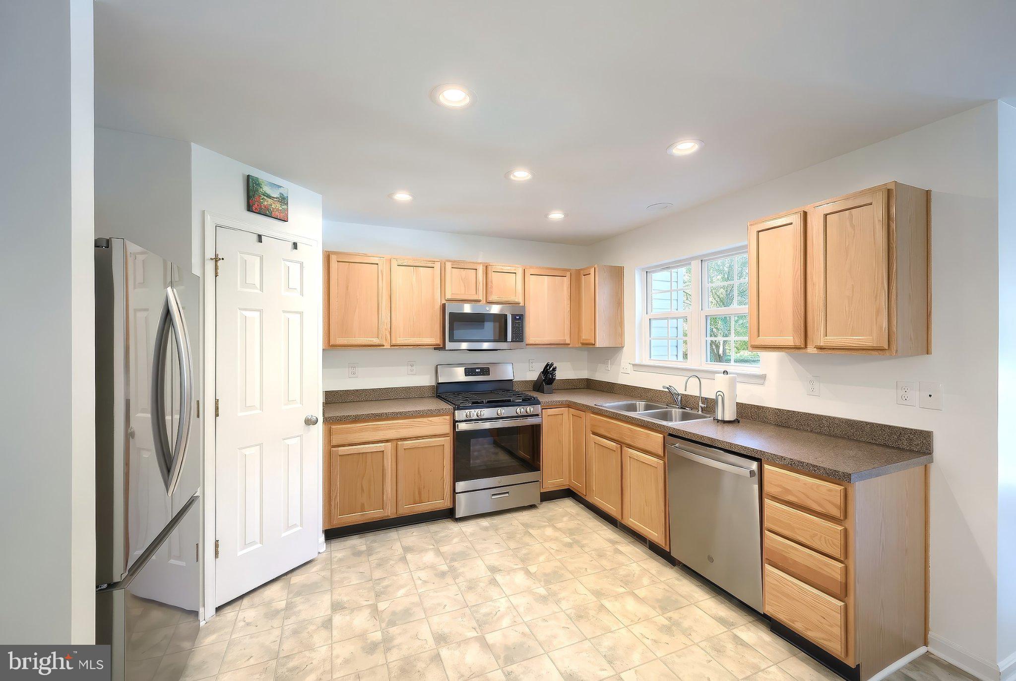 256 Country Ridge Drive Red Lion, PA 17356 - Photo 22 of 33 Gallery Image 22
