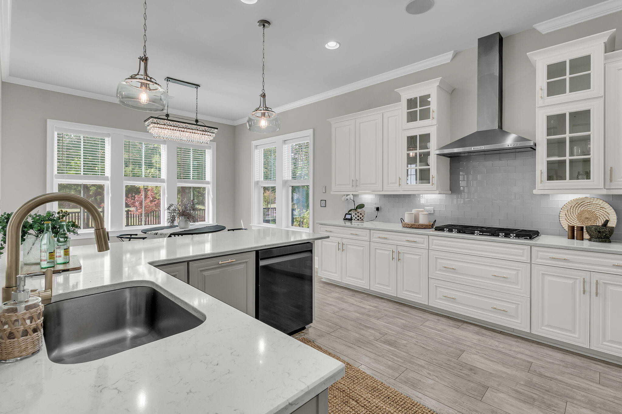3965 Bryson Lane Mount Pleasant, SC 29466 - Photo 6 of 72