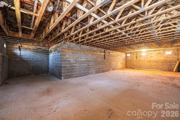 $359,900 | 1314 39th St Circle Southwest, Hickory, NC 28602