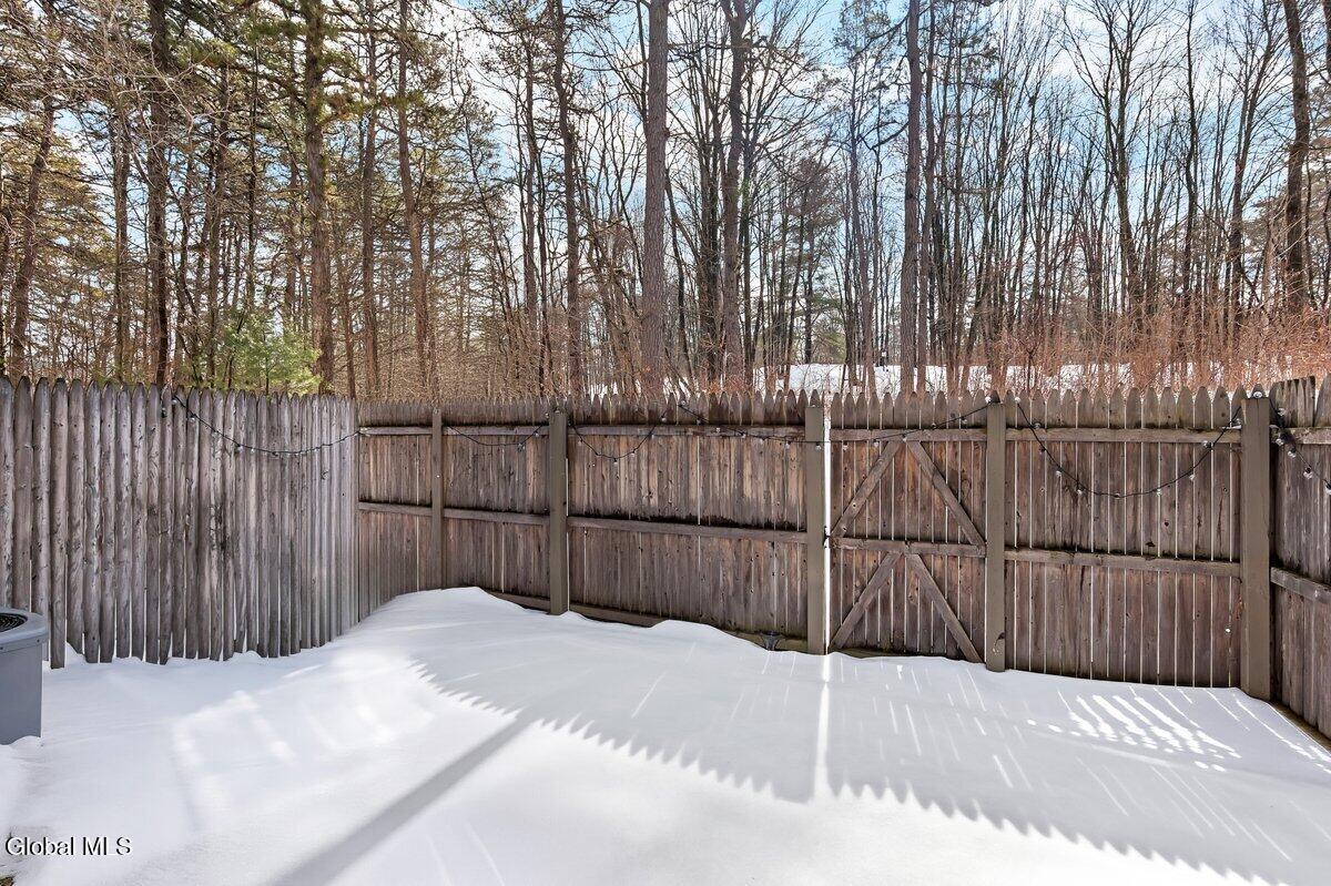 95 Ridgewood Terrace Albany, NY 12203 - Photo 17 of 43 30