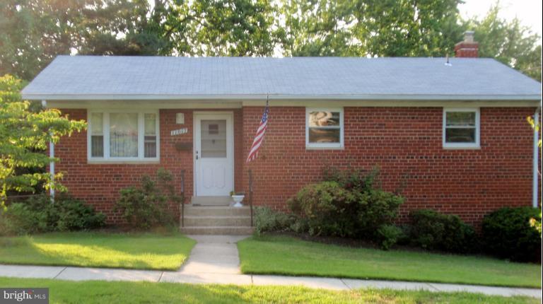 11017 Lombardy Road Silver Spring, MD 20901 - Photo 12 of 12 Exterior (Front)