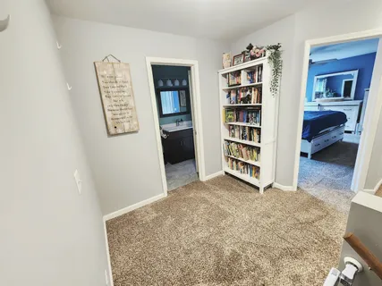 a view of livingroom with furniture