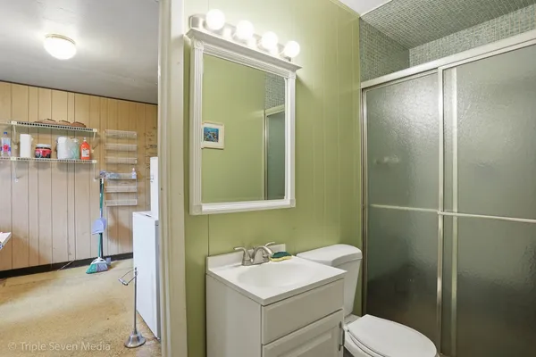 $375,000 | 1000 North Bluebonnet Lane, Hoffman Estates, IL 60169