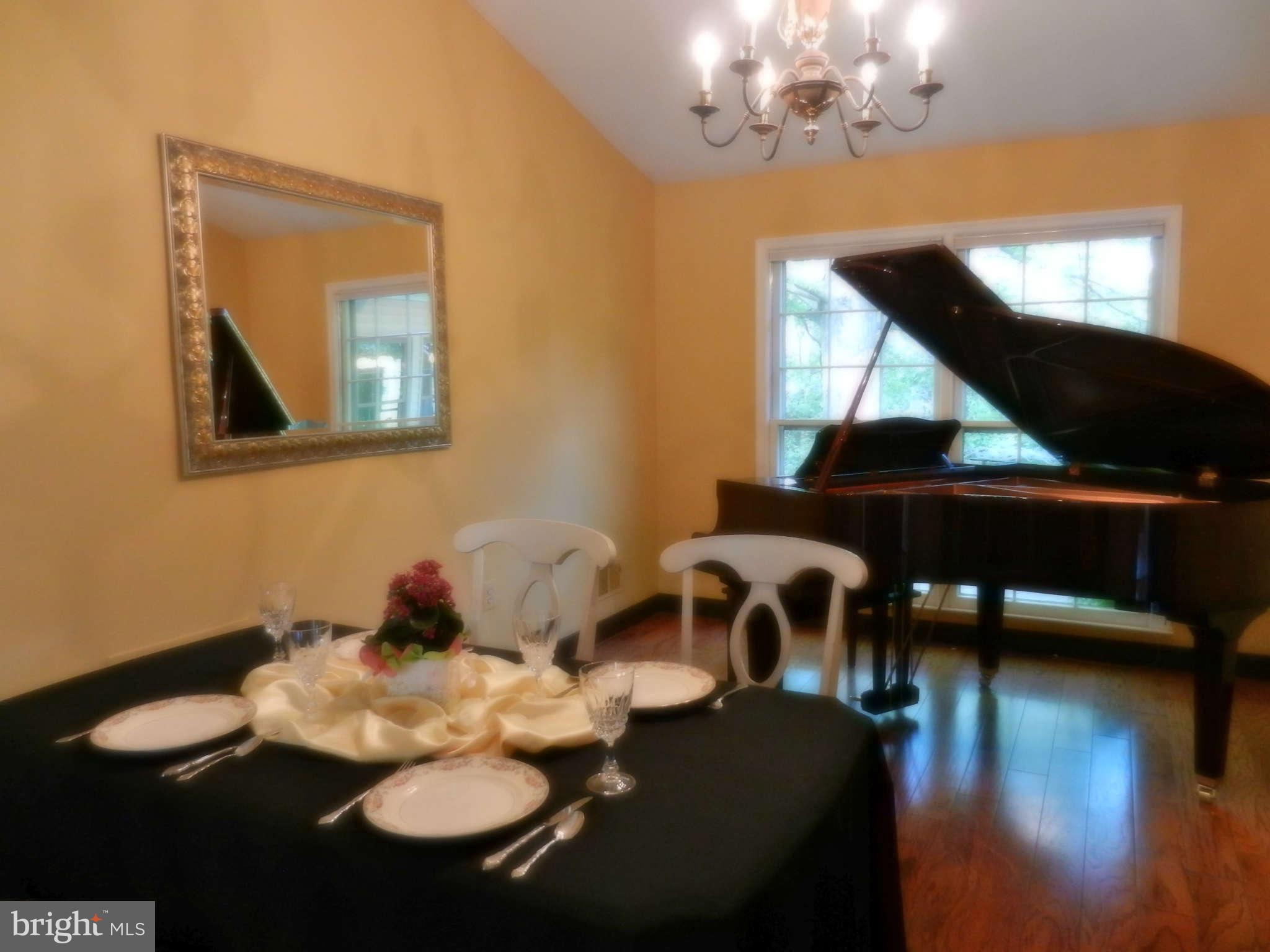 13334 Point Rider Lane Oak Hill, VA 20171 - Photo 5 of 30 Dining Room