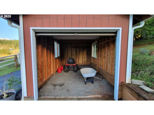 $799,000 | 34336 Stewart Hills Lane, Cottage Grove, OR 97424