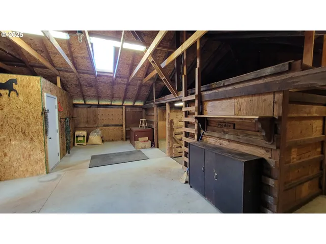 $799,000 | 34336 Stewart Hills Lane, Cottage Grove, OR 97424