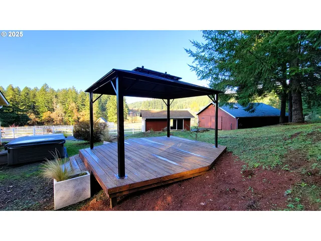 $799,000 | 34336 Stewart Hills Lane, Cottage Grove, OR 97424