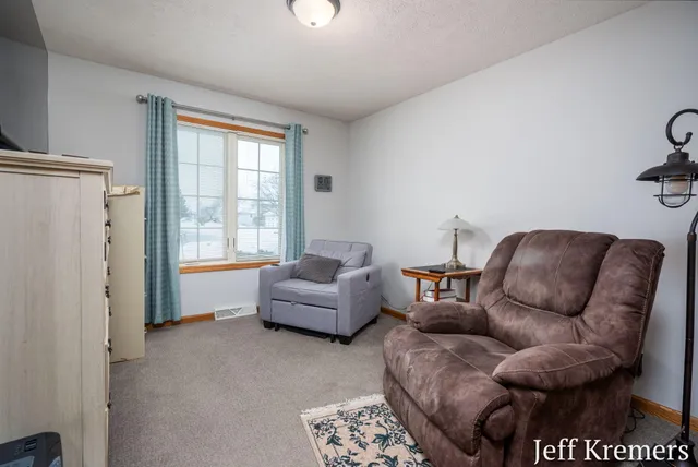 $484,900 | 2713 Gullmont Drive Southwest, Wyoming, MI 49418