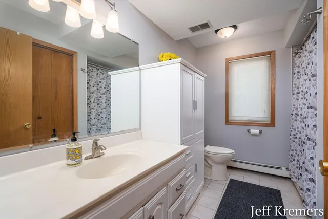 $484,900 | 2713 Gullmont Drive Southwest, Wyoming, MI 49418