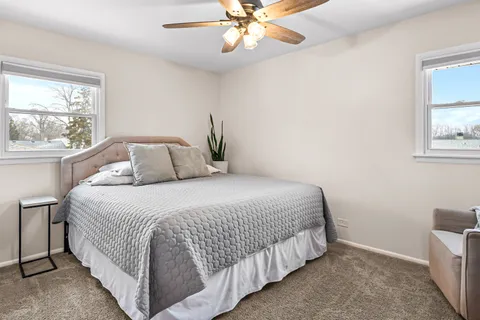 $449,000 | 5805 Rose Court, Countryside, IL 60525