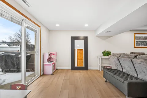 $449,000 | 5805 Rose Court, Countryside, IL 60525