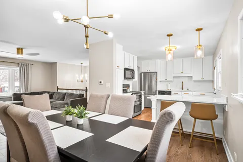 $449,000 | 5805 Rose Court, Countryside, IL 60525