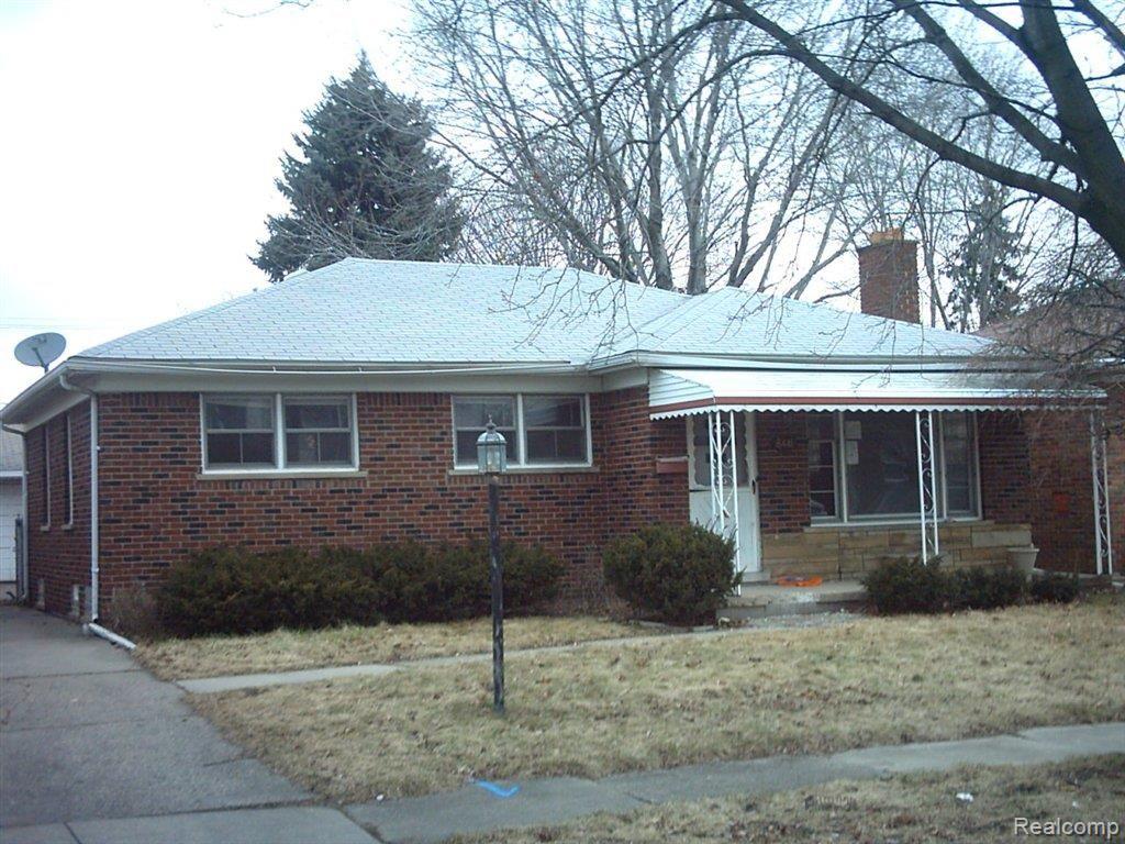 8441 Menge Street Center Line, MI 48015 - Photo 1 of 12 IMAG2406.JPG