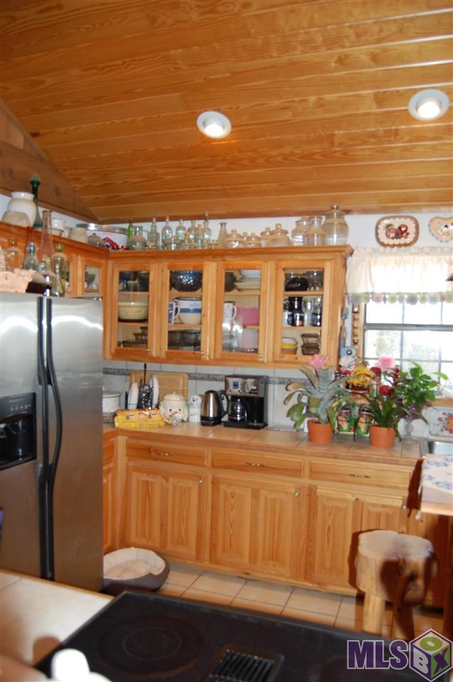 10310 Sims Road Denham Springs, LA 70706 - Photo 11 of 37 Kitchen