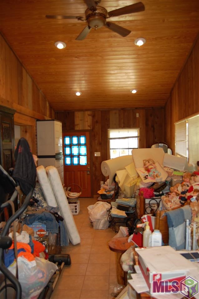 10310 Sims Road Denham Springs, LA 70706 - Photo 16 of 37 Hobby Room