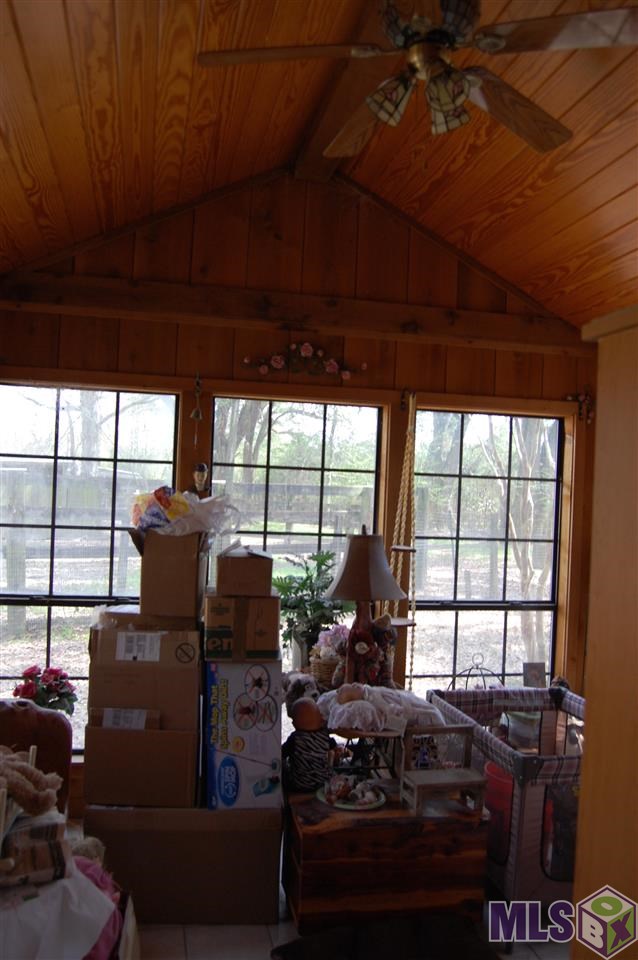 10310 Sims Road Denham Springs, LA 70706 - Photo 17 of 37 Hobby Room