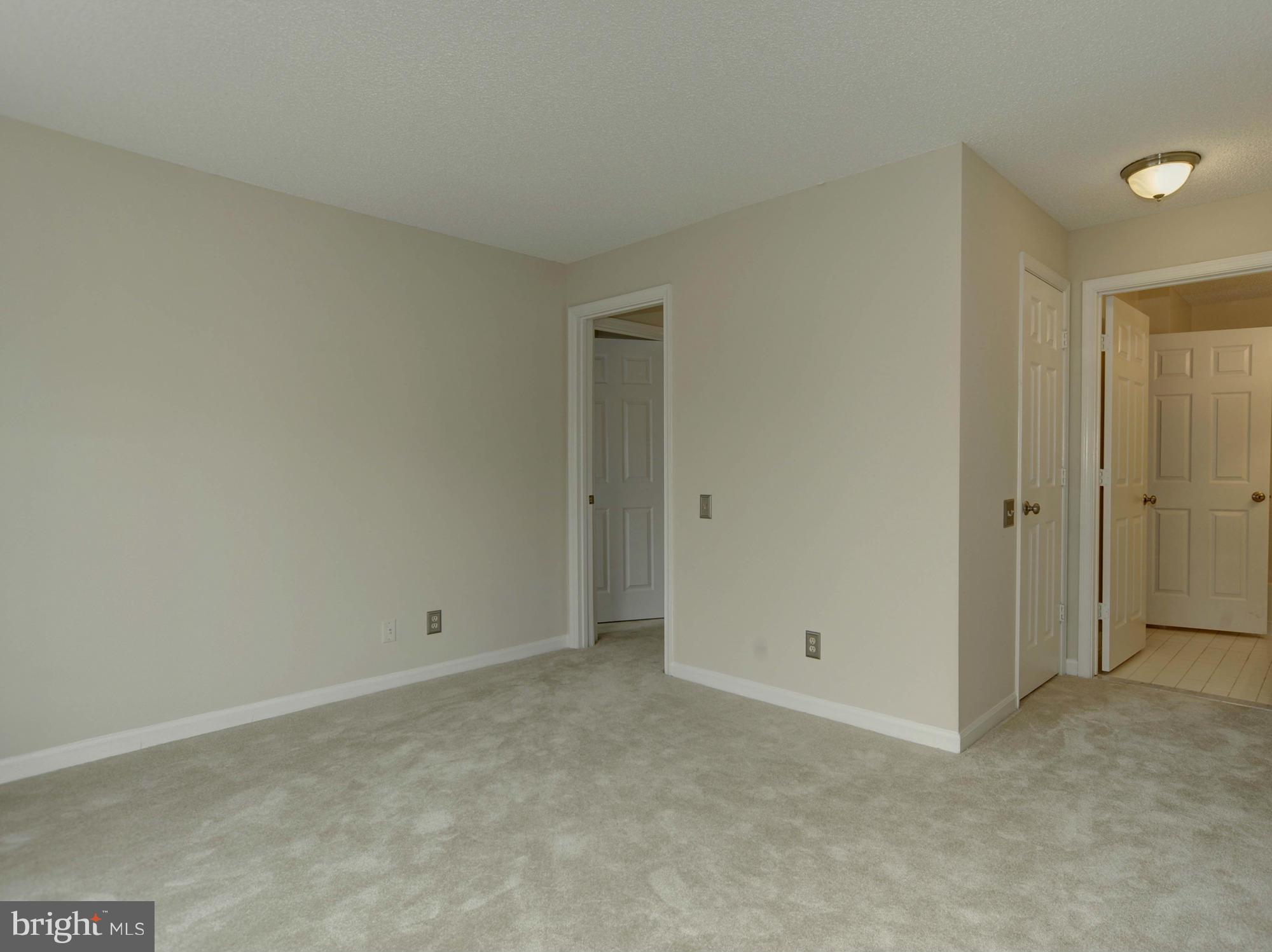 12000 Golf Ridge Court, Unit 352 Fairfax, VA 22033 - Photo 15 of 29 a view of an empty room