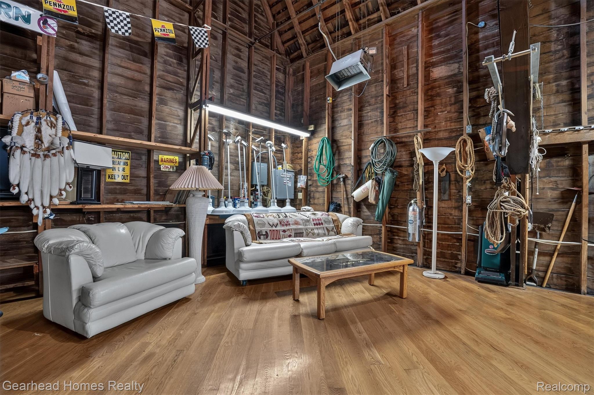 3486 West Drahner Road Oxford, MI 48371 - Photo 25 of 51 28-W Drahner-21.jpg