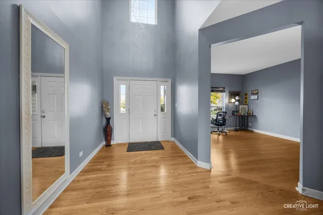 $515,000 | 945 Wyndham Drive, South Elgin, IL 60177