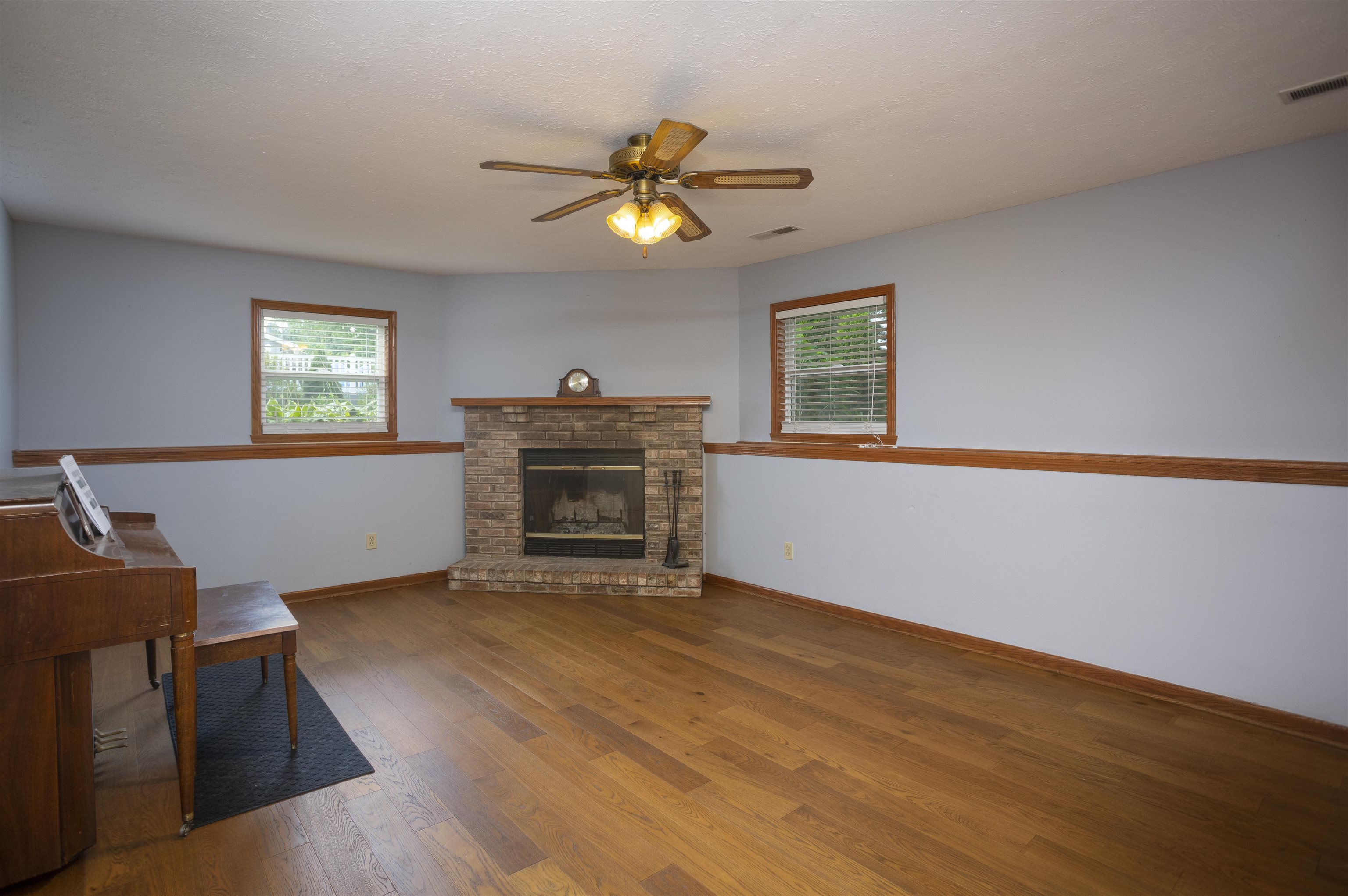 899 Brandy Bend Road Roscoe, IL 61073 - Photo 13 of 29 Gallery Image 13
