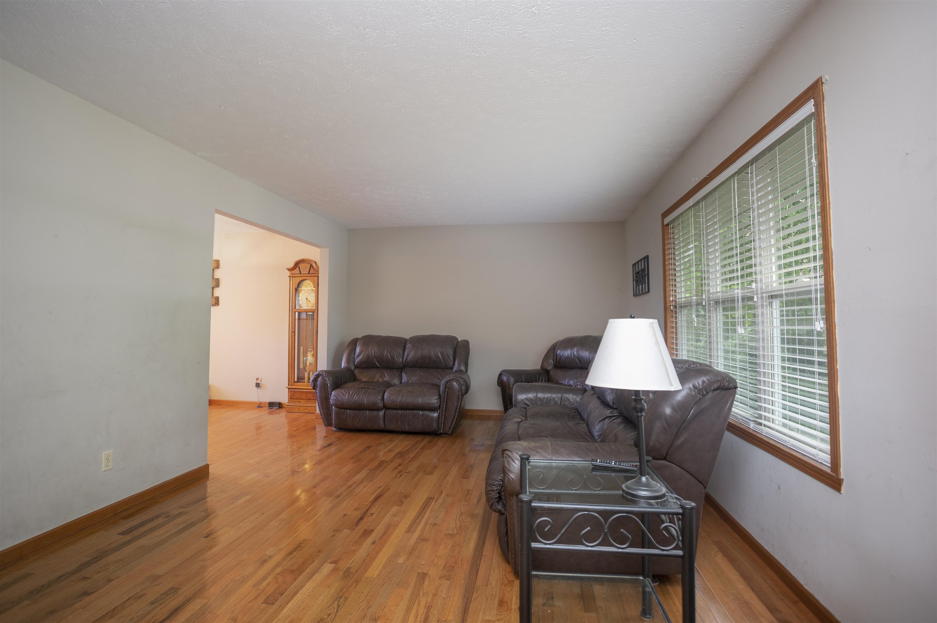 899 Brandy Bend Road Roscoe, IL 61073 - Photo 3 of 29 Gallery Image 3