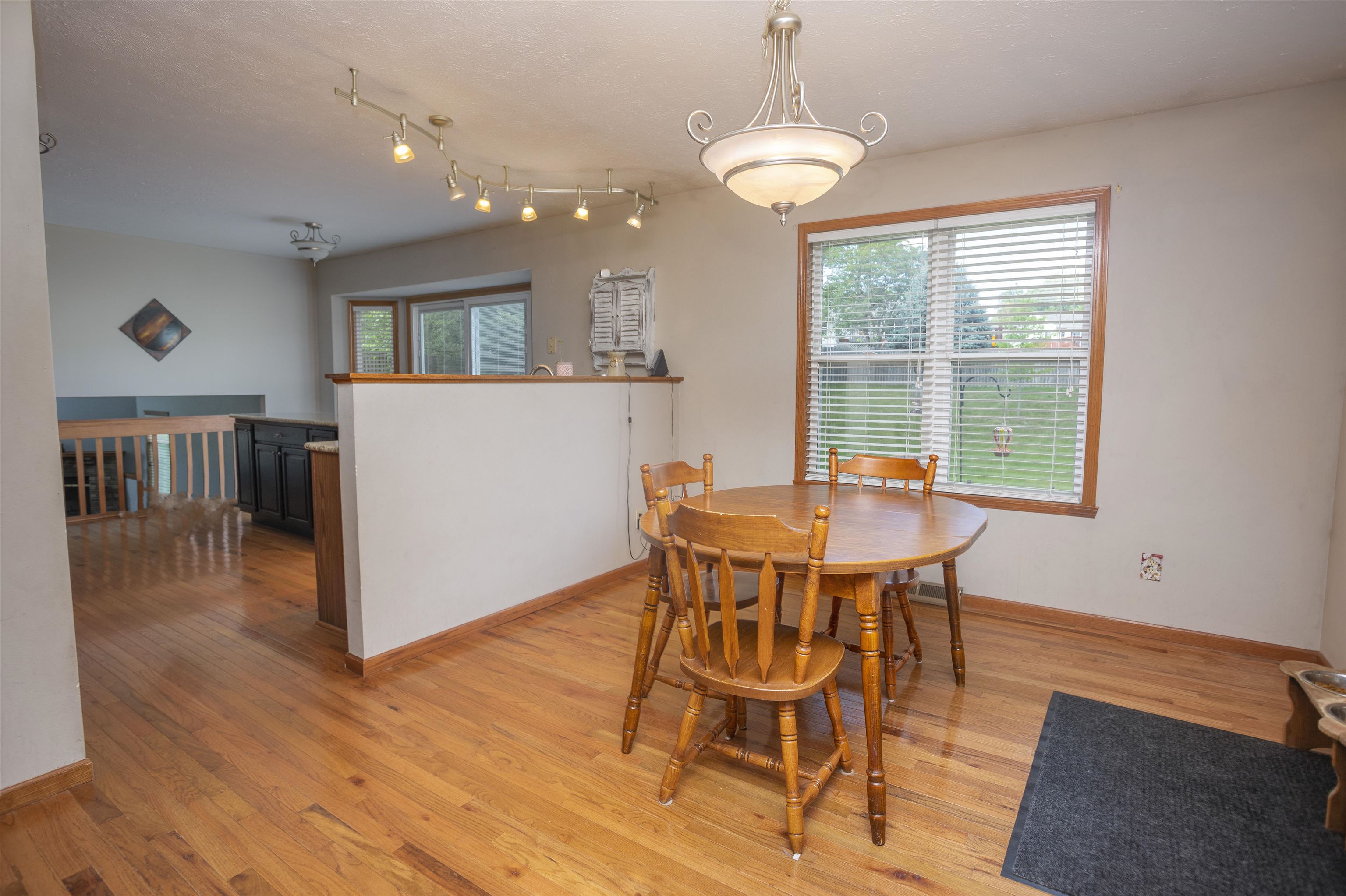 899 Brandy Bend Road Roscoe, IL 61073 - Photo 8 of 29 Gallery Image 8