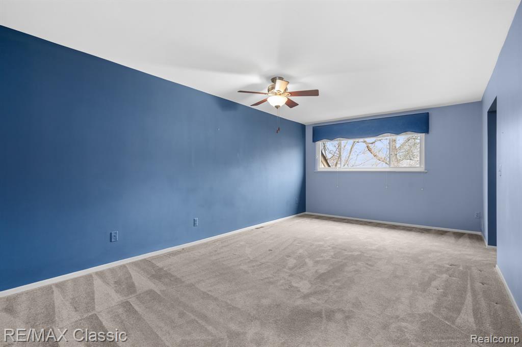 23127 Farmington Road Farmington, MI 48336 - Photo 32 of 51 Gallery Image 32