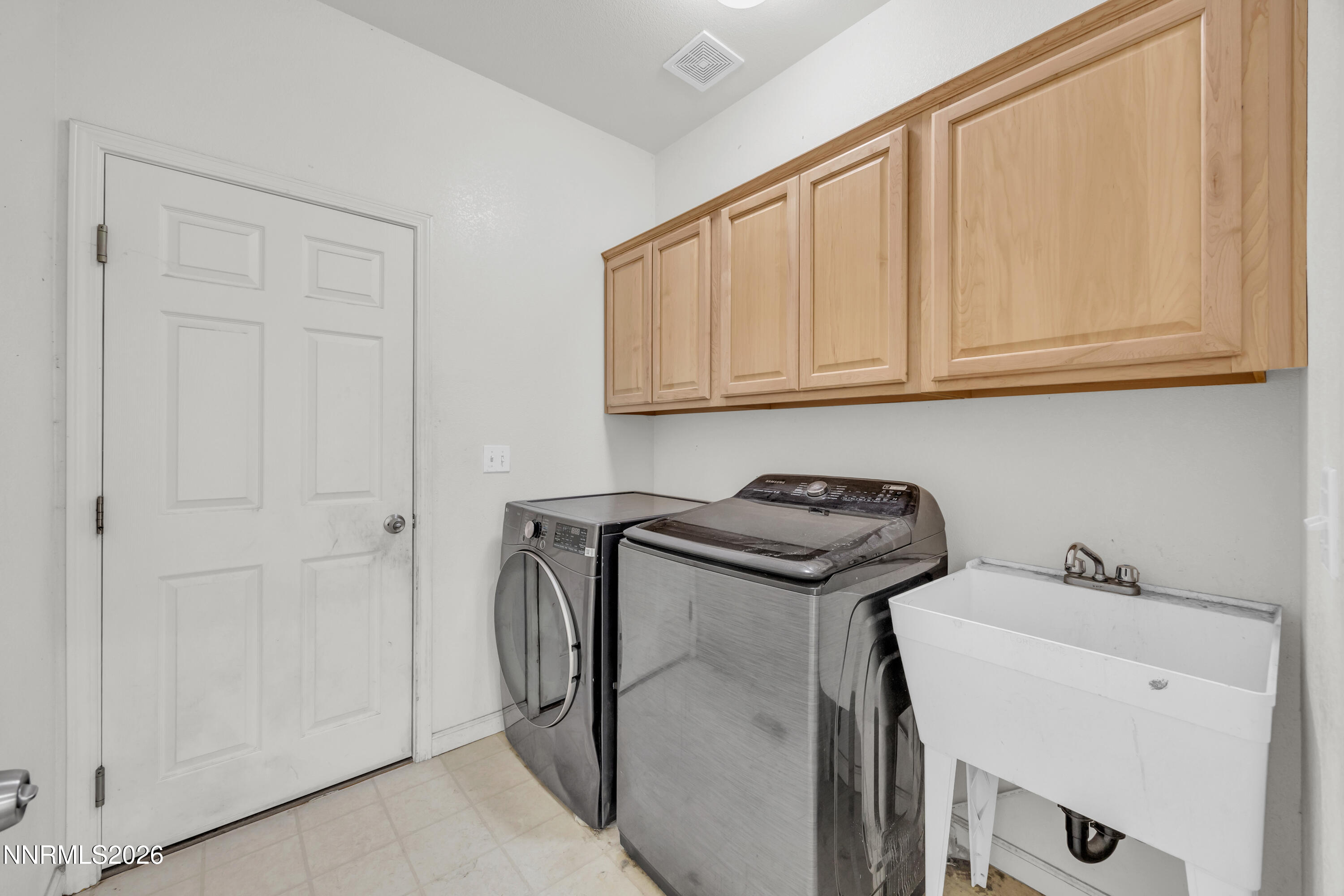 20983 Little Valley Court Reno, NV 89508 - Photo 16 of 20 40_img_3942