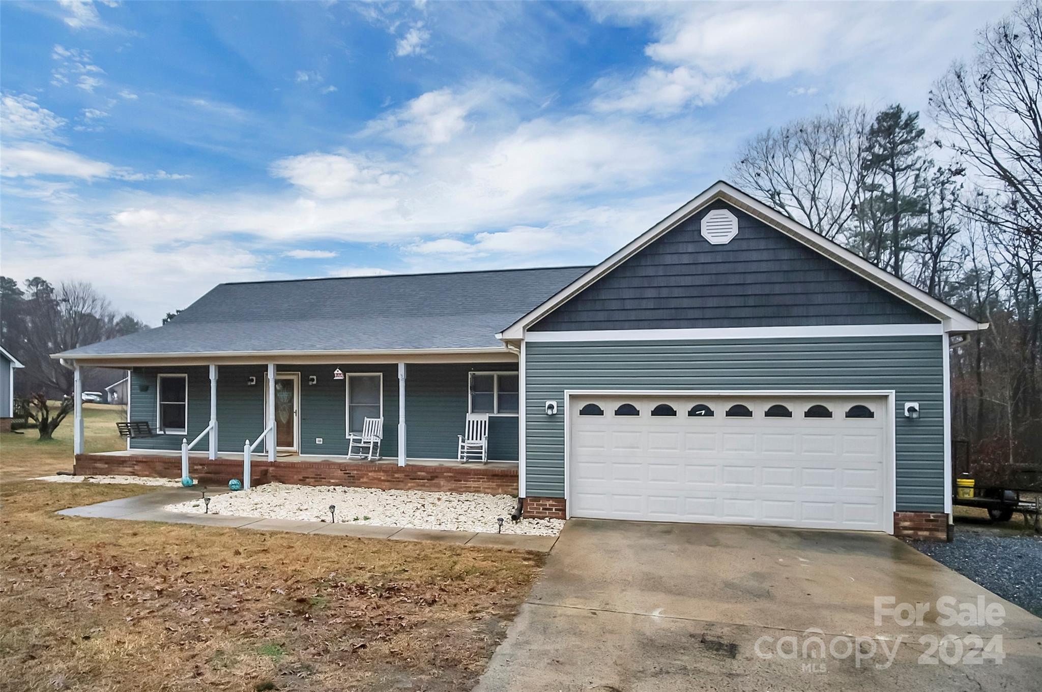 405 Stoney Point Road Kings Mountain, NC 28086 - Photo 2 of 39 Gallery Image 2