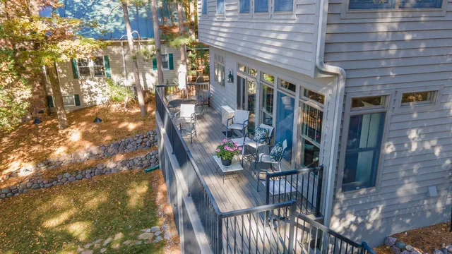 $1,999,999 | N2371 Long Cove Drive, Waupaca, WI 54981