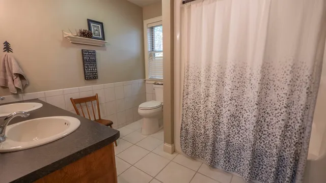 $1,999,999 | N2371 Long Cove Drive, Waupaca, WI 54981