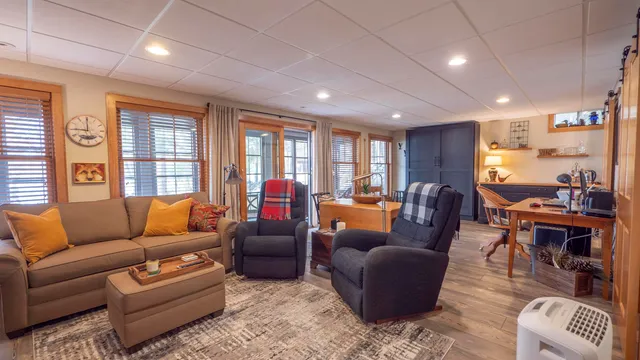 $1,999,999 | N2371 Long Cove Drive, Waupaca, WI 54981