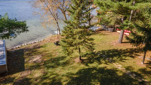 $1,999,999 | N2371 Long Cove Drive, Waupaca, WI 54981