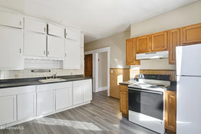 $262,000 | 76-78 Stoddard Avenue, Pittsfield, MA 01201